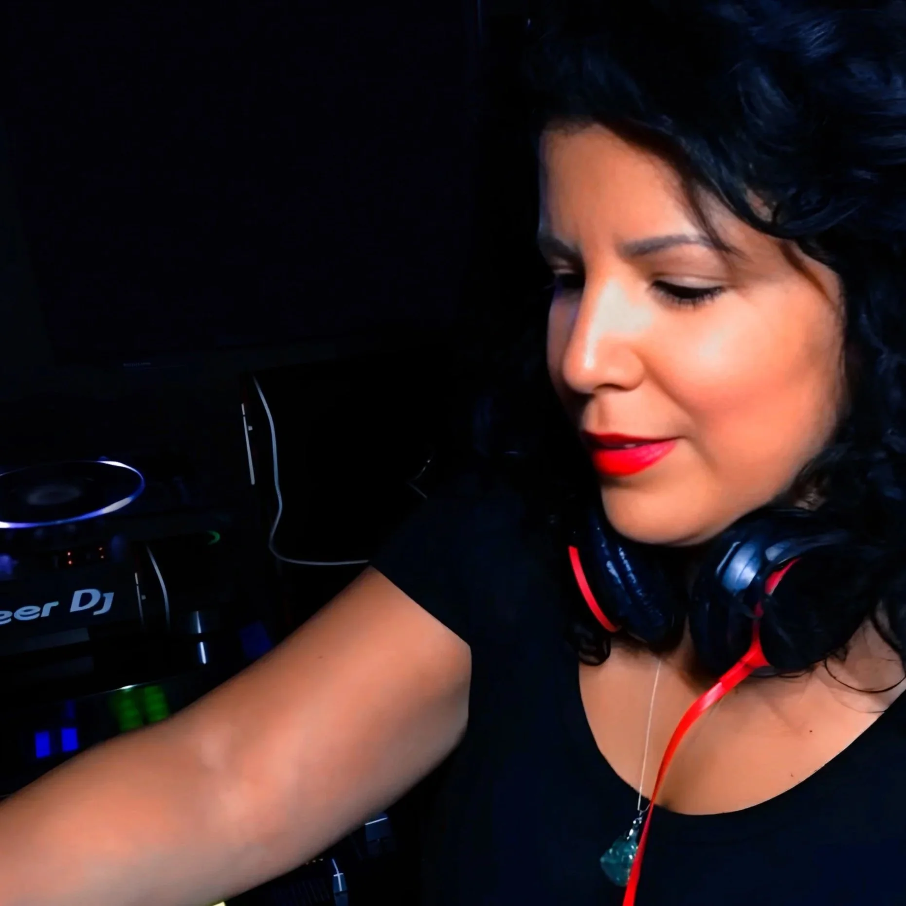 DJ Melowdee